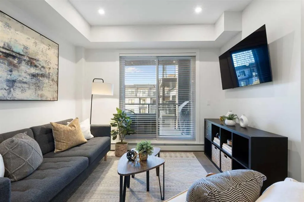 4275 Norford Avenue NW, #325