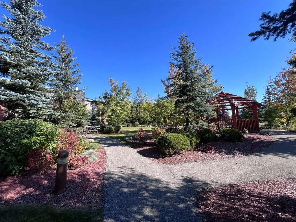 2727 28 Avenue SE, #104