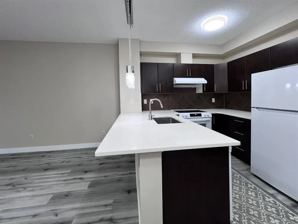 2727 28 Avenue SE, #104