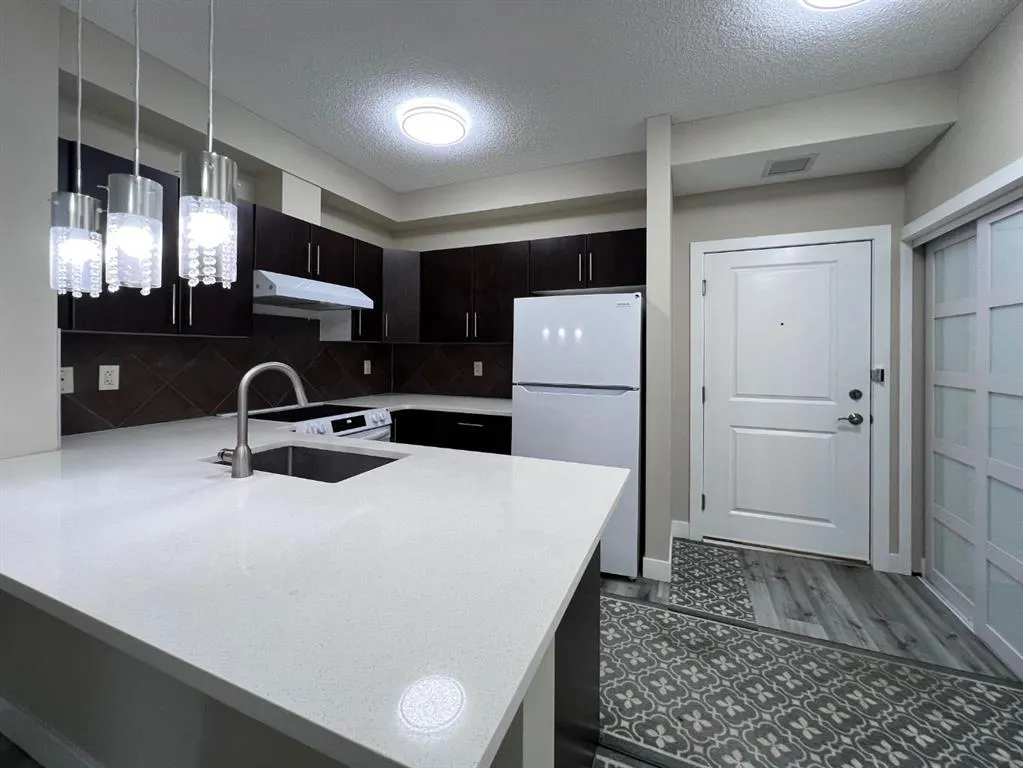 2727 28 Avenue SE, #104