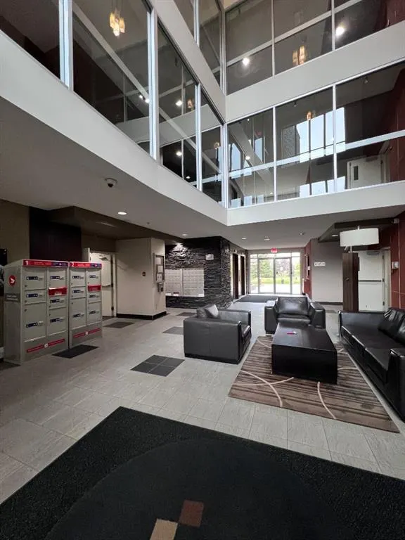 2727 28 Avenue SE, #104