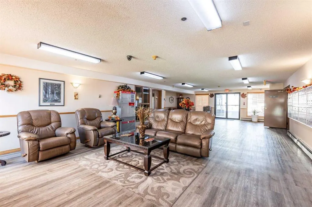 3021 13 Avenue SE, #425
