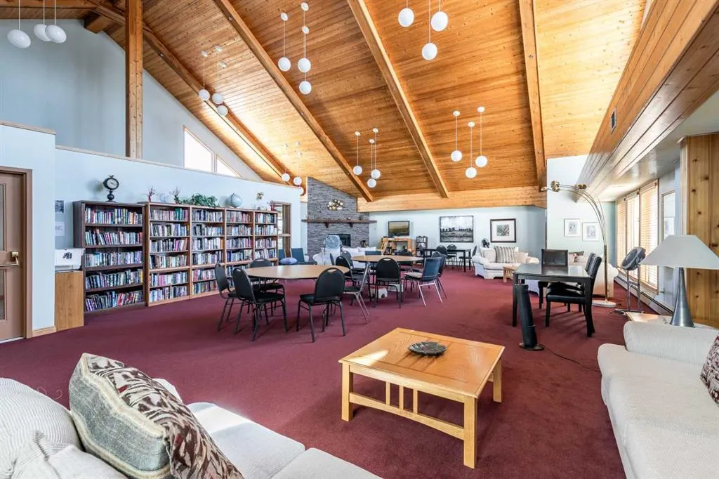 3021 13 Avenue SE, #425