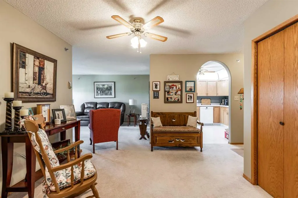 3021 13 Avenue SE, #425