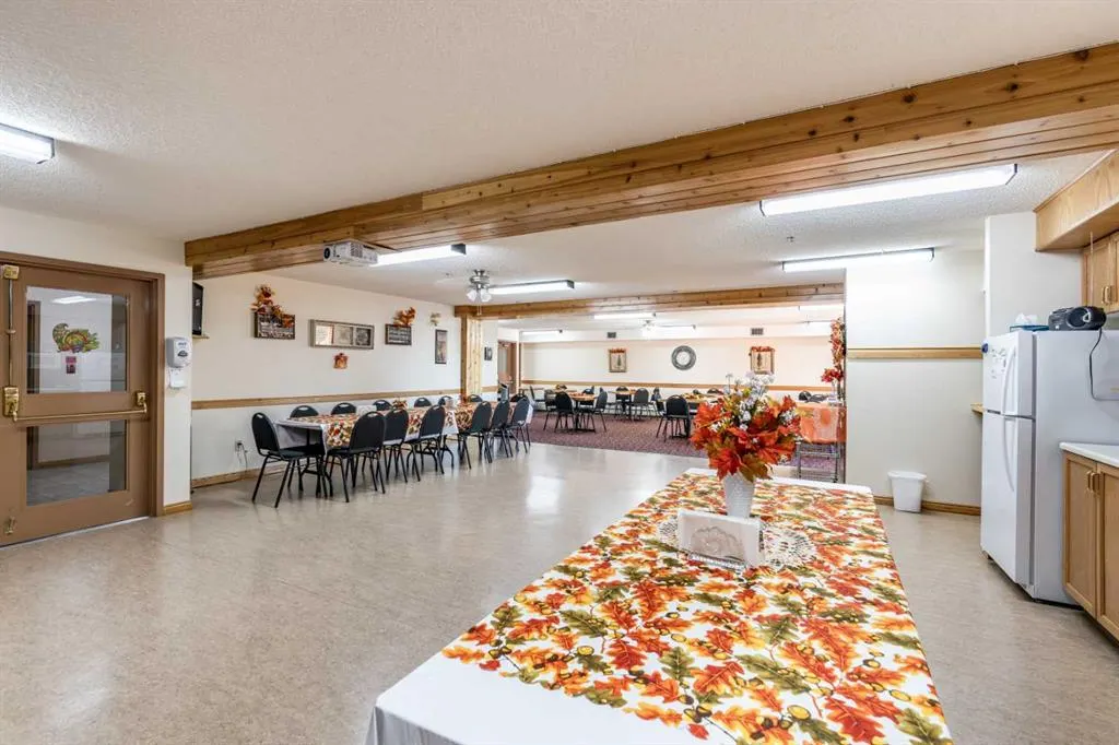 3021 13 Avenue SE, #425