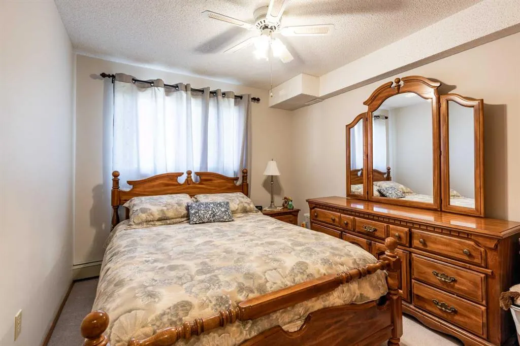 3021 13 Avenue SE, #425
