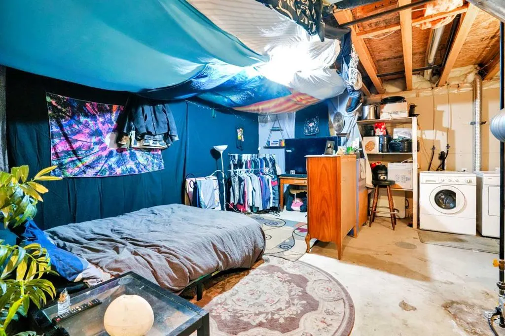 760 Railway Gate SW, #702