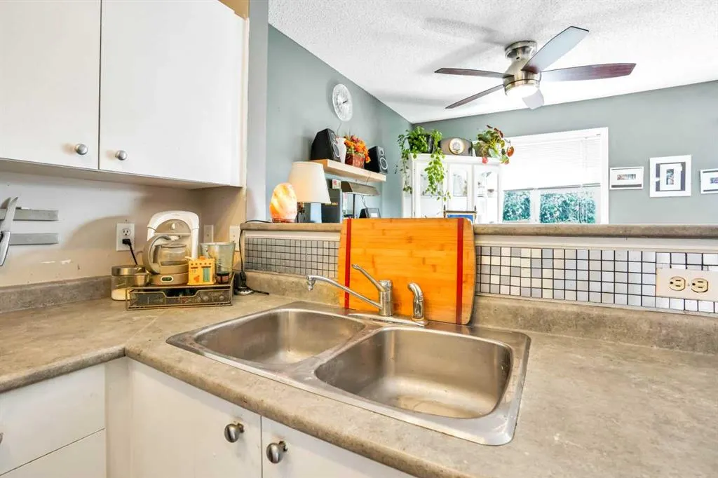 760 Railway Gate SW, #702