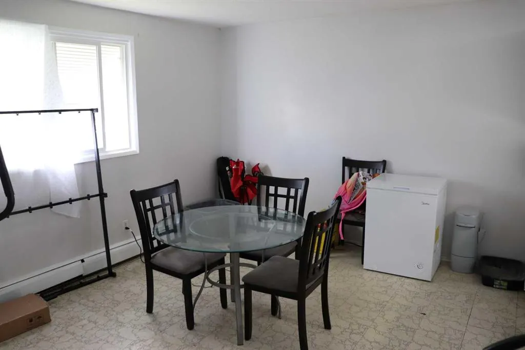 5115-5117-5119-5121 5 Avenue