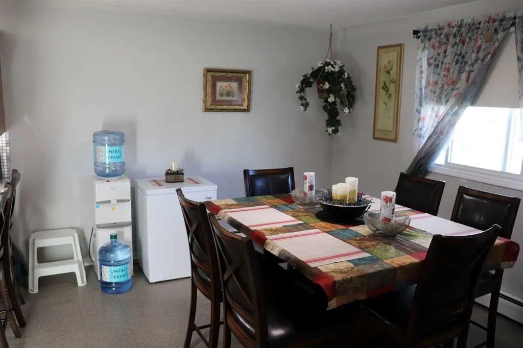 5115-5117-5119-5121 5 Avenue