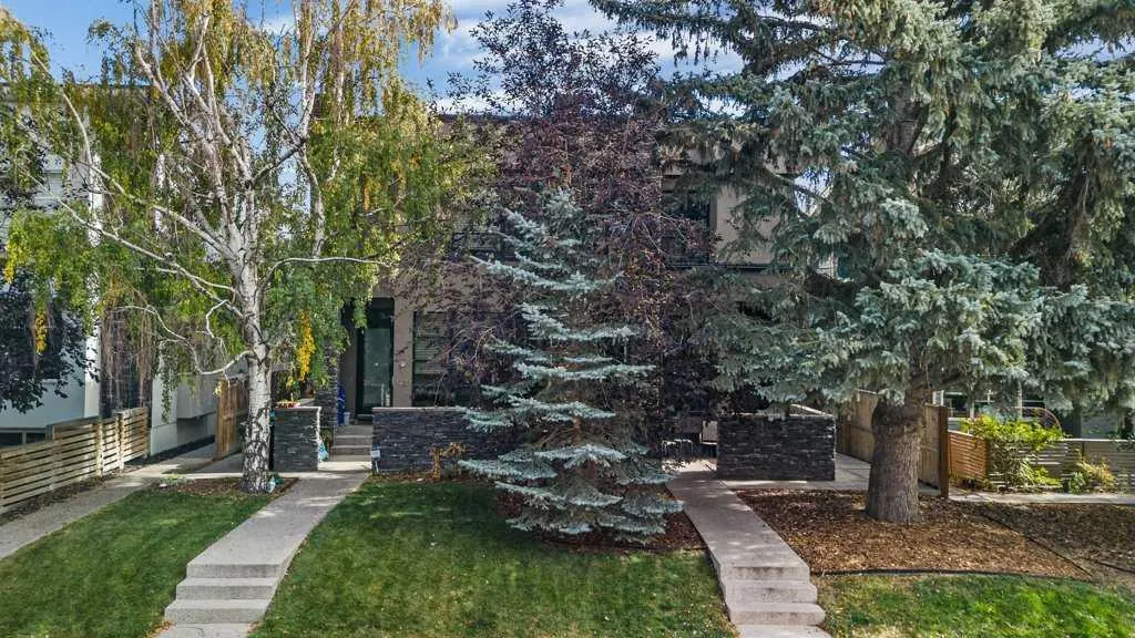 1926 36 Street SW, #2