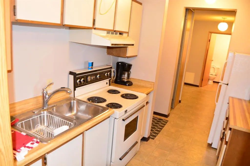 10118 100 Avenue, #101-215