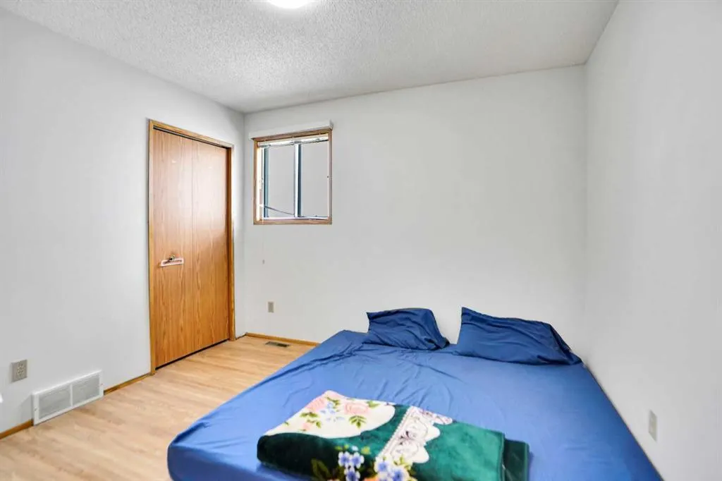 52 Erin Park Drive SE