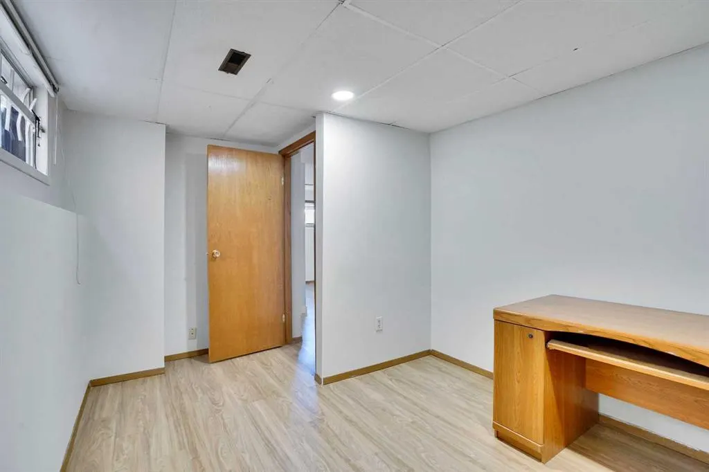 52 Erin Park Drive SE