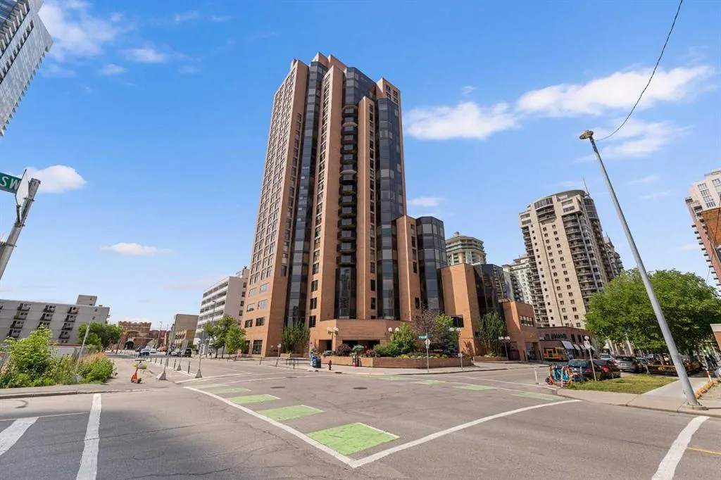 1100 8 Avenue SW, #604