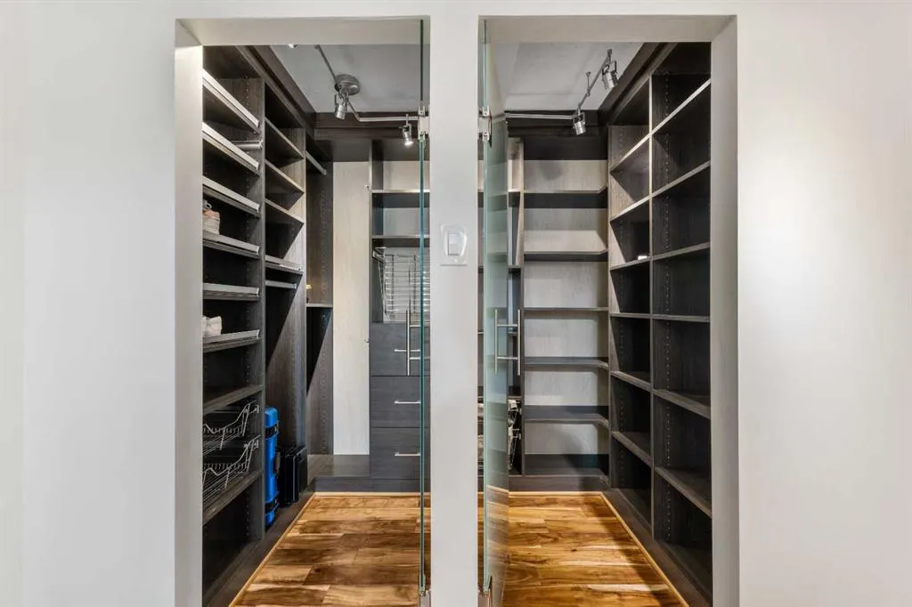 1100 8 Avenue SW, #604