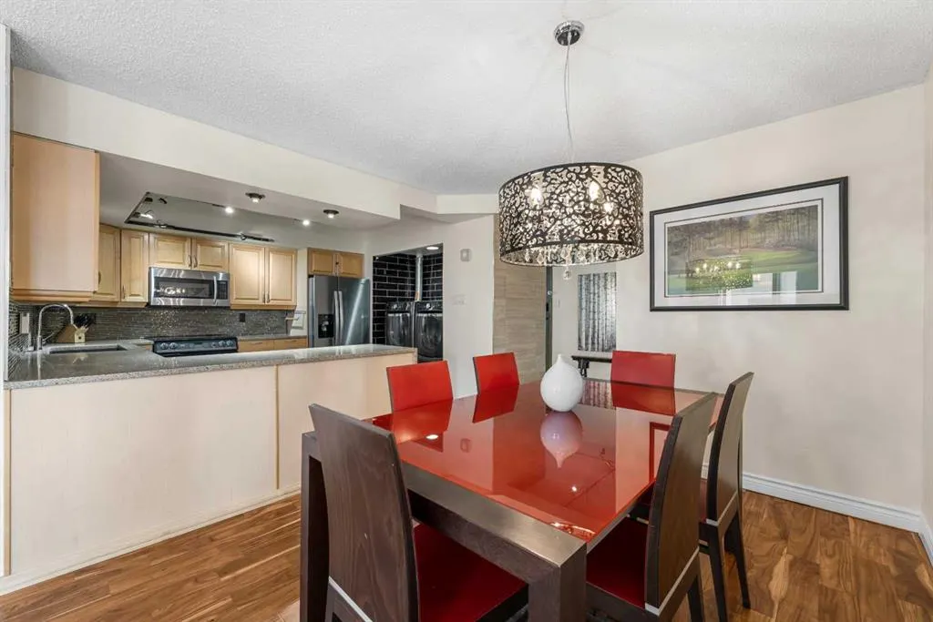 1100 8 Avenue SW, #604