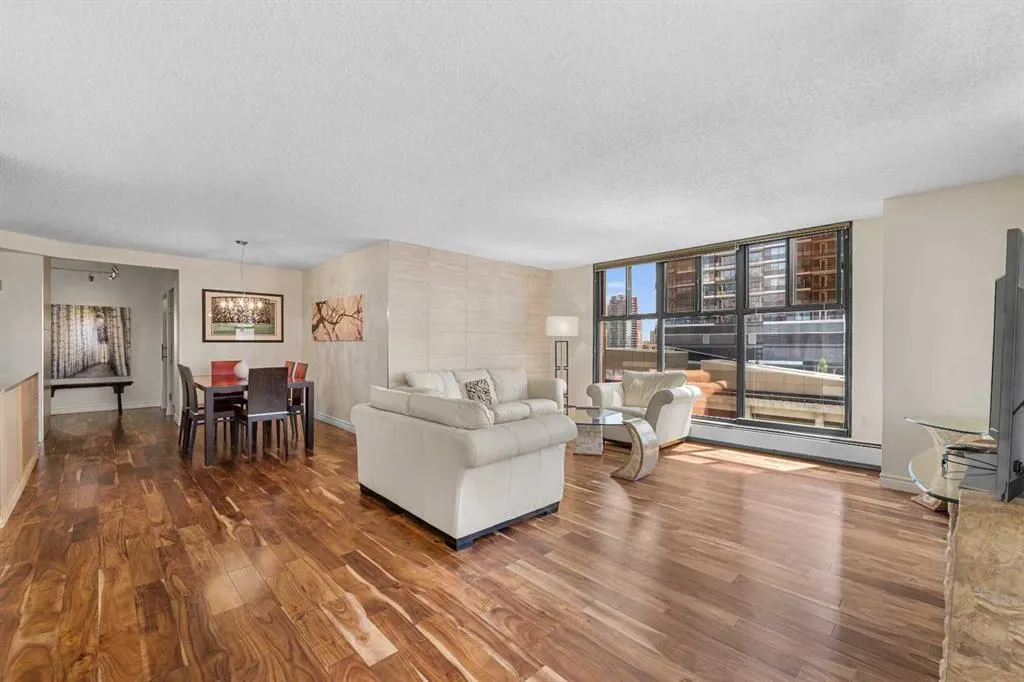 1100 8 Avenue SW, #604