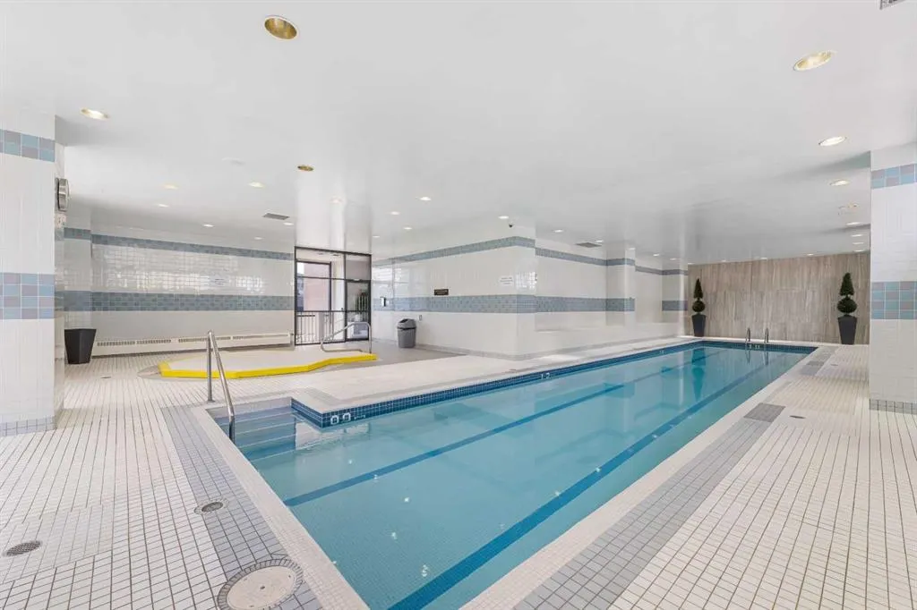 1100 8 Avenue SW, #604