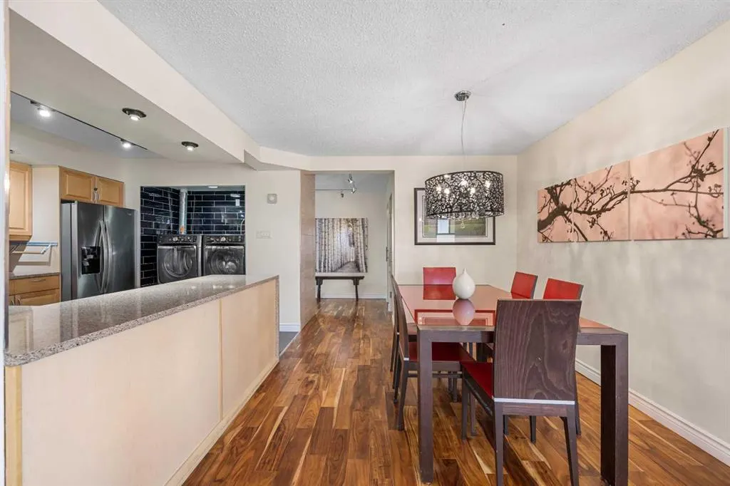 1100 8 Avenue SW, #604