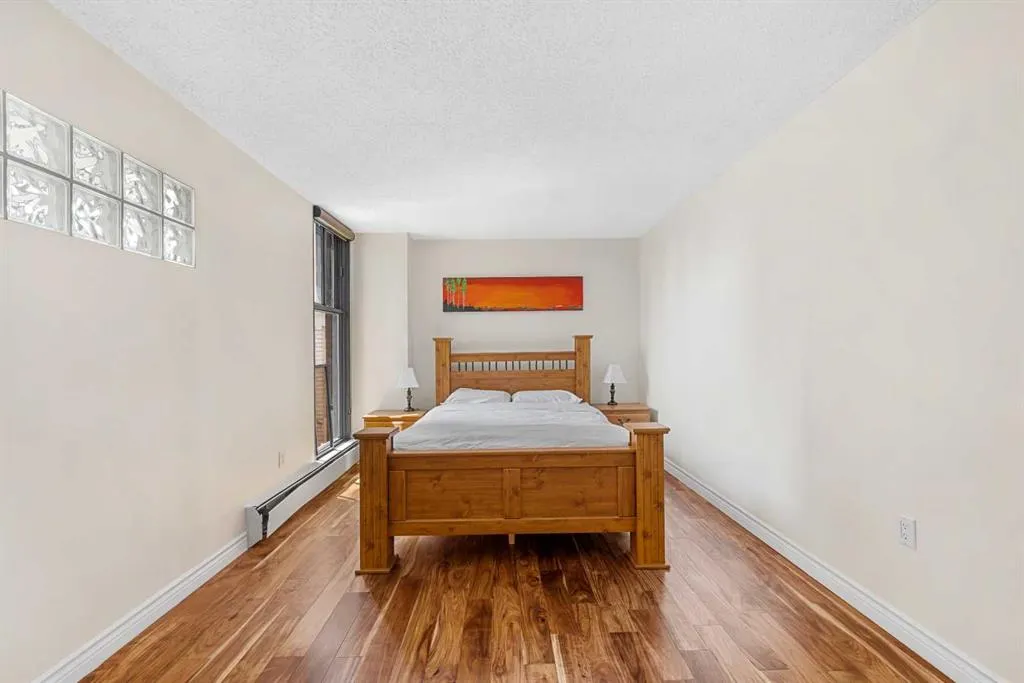 1100 8 Avenue SW, #604