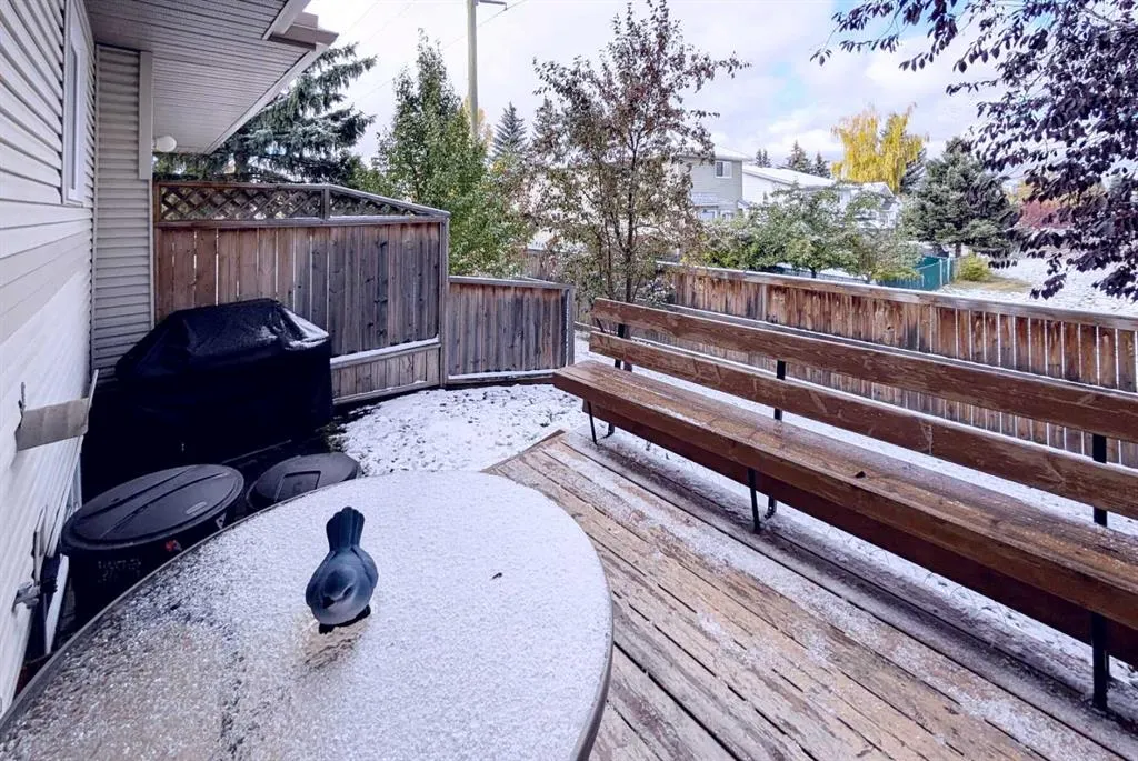 12 Shawbrooke Court SW
