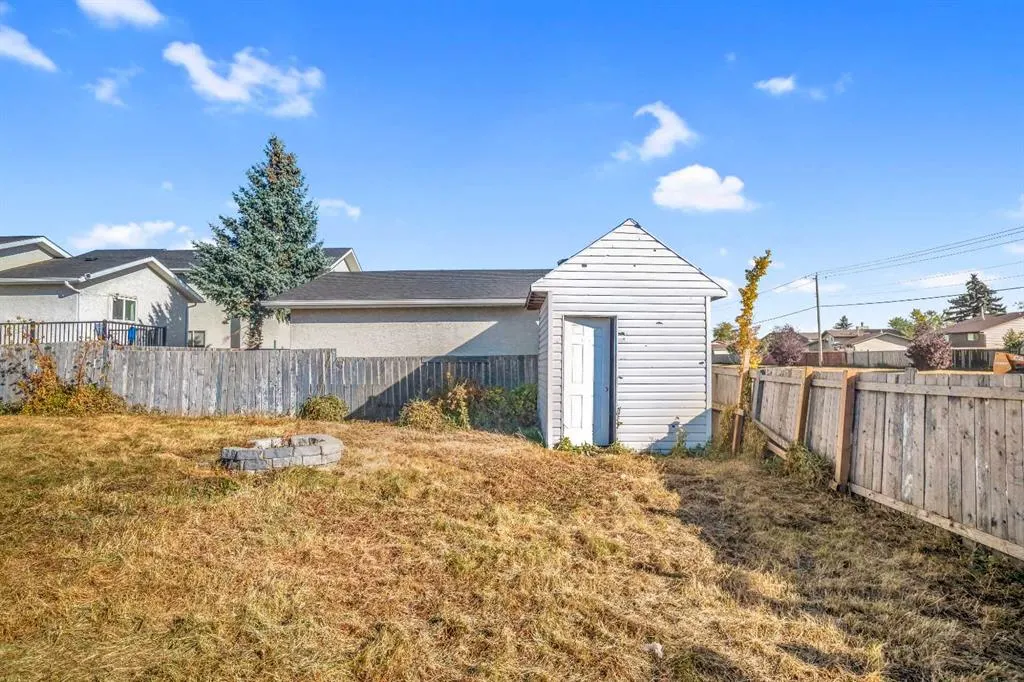 57 Martinview Crescent NE