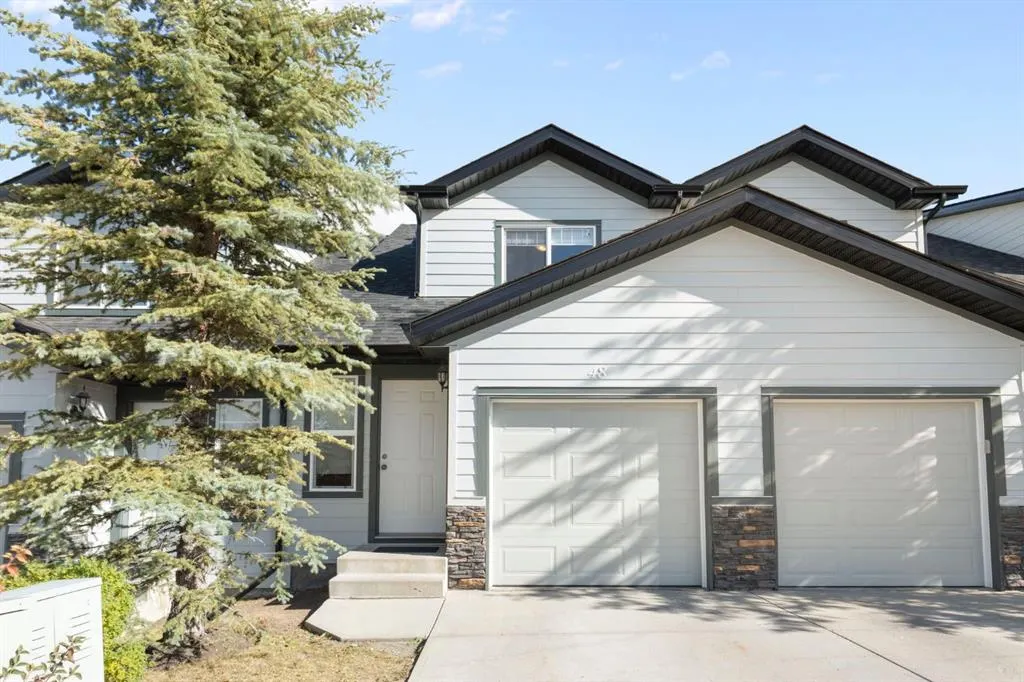 48 Panatella Villas NW