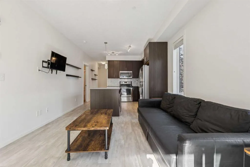 215 Legacy Boulevard SE, #3211