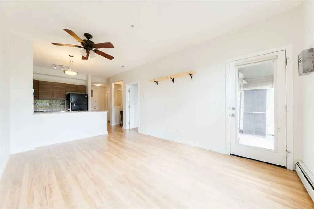 207 Sunset Drive, #111