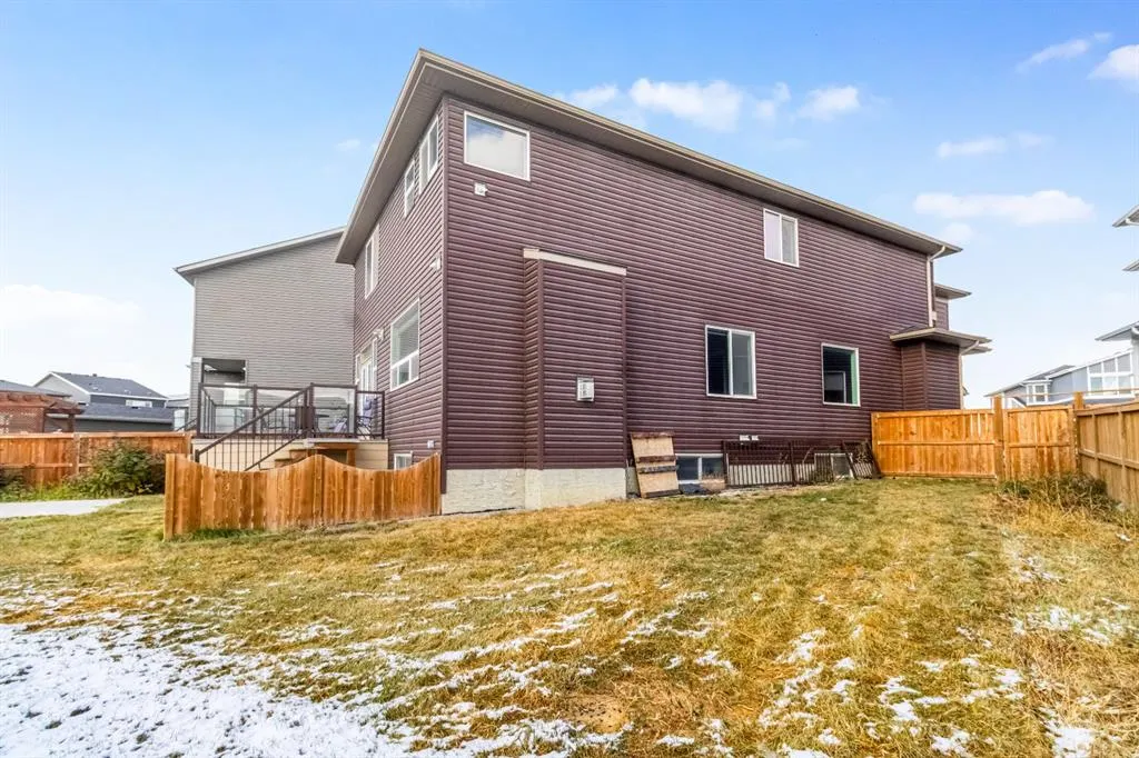 39 Cornerstone Gardens NE
