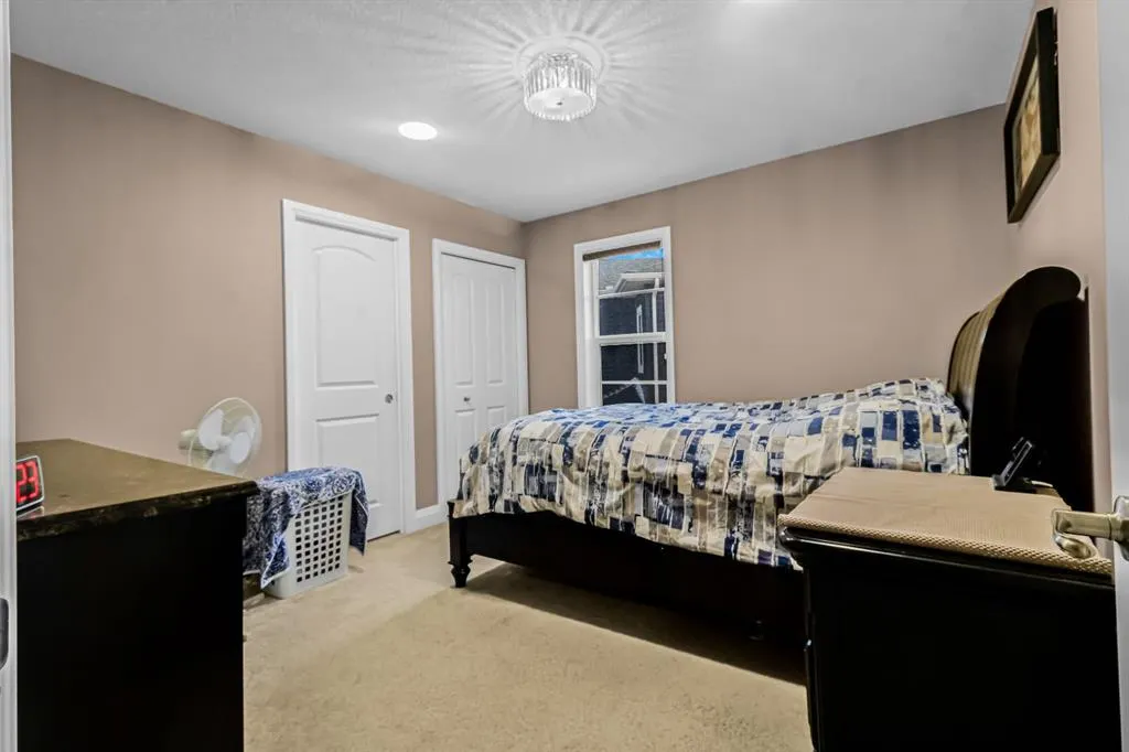 39 Cornerstone Gardens NE