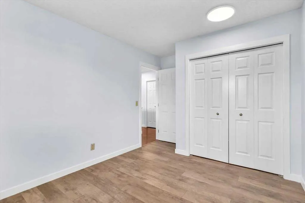 37 Douglasbank Rise SE