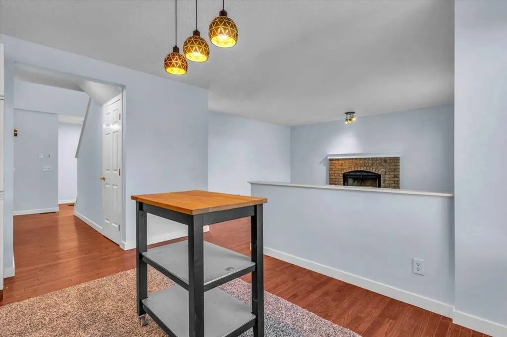 37 Douglasbank Rise SE