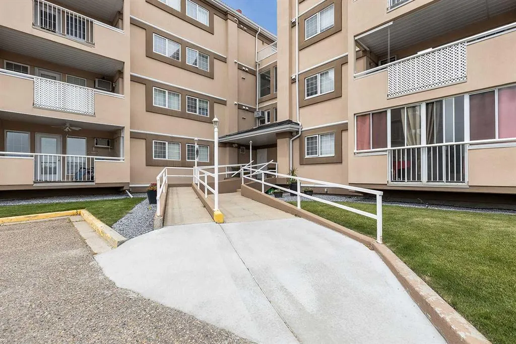 22 Park Meadows Drive SE, #414