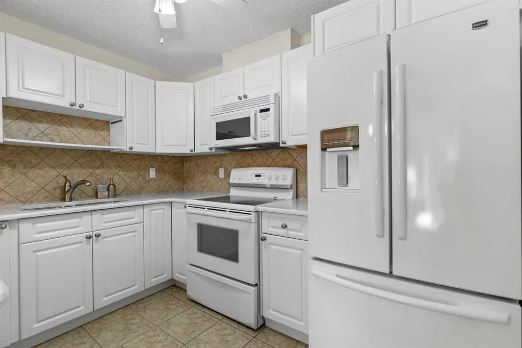 40 Parkridge View SE, #107
