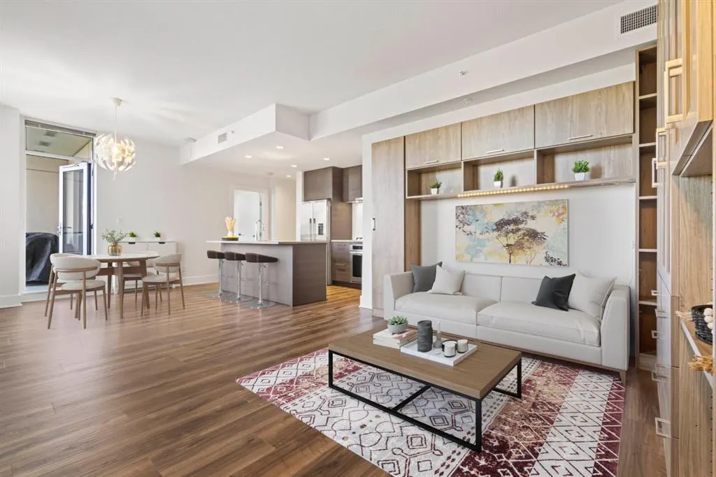 38 9 Street NE, #401