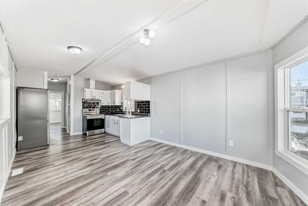 2106 50 Avenue SE, #27