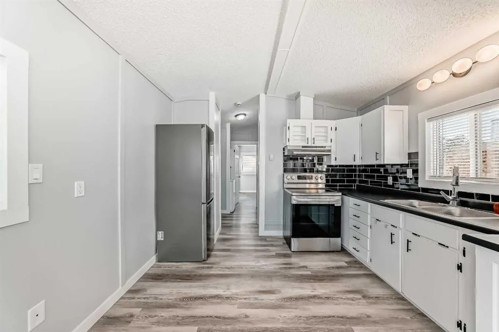 2106 50 Avenue SE, #27