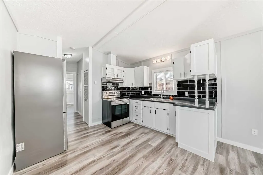 2106 50 Avenue SE, #27