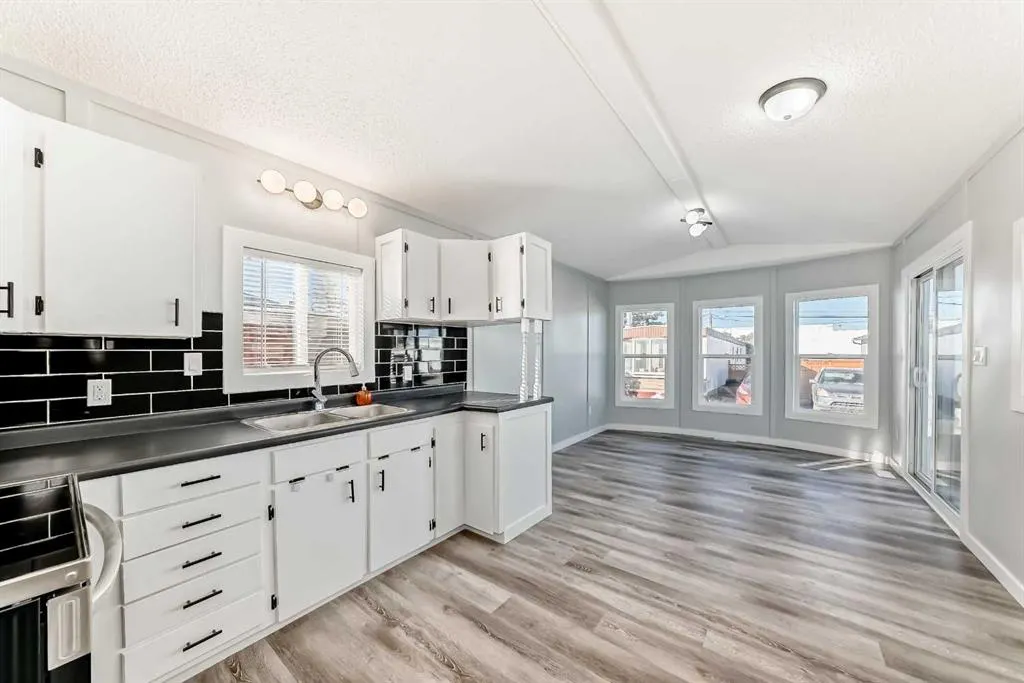 2106 50 Avenue SE, #27