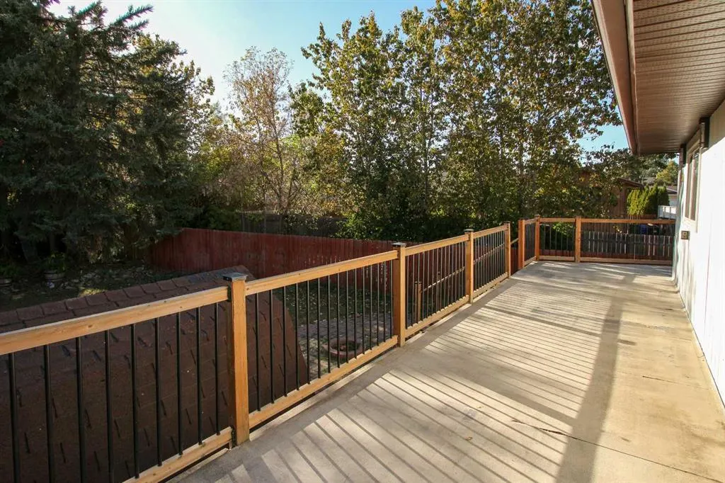 27 Gregson Crescent