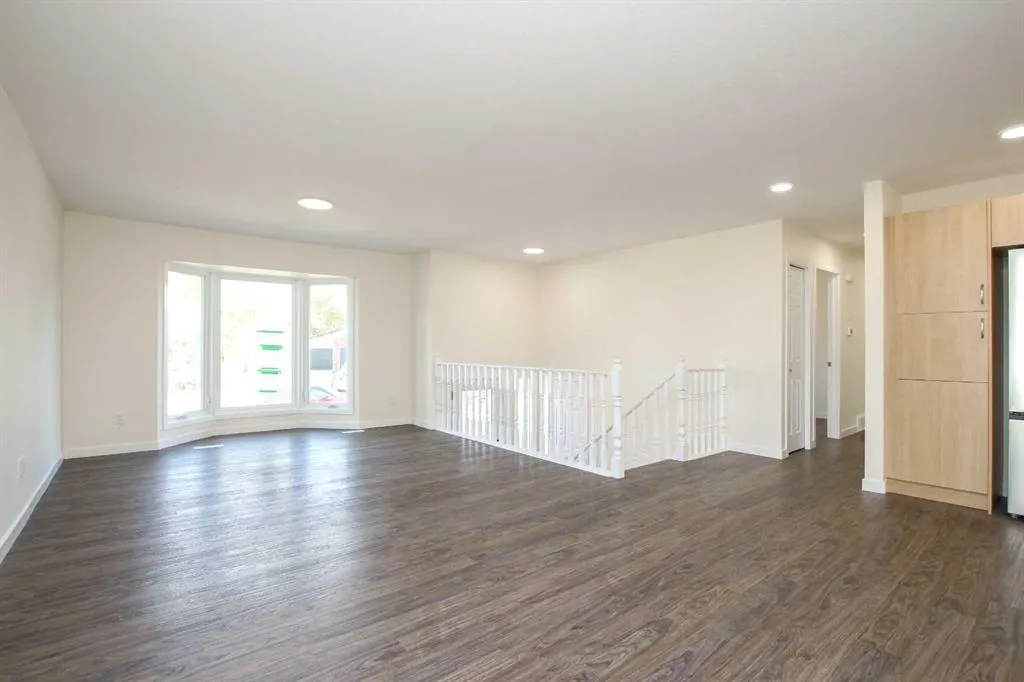 27 Gregson Crescent