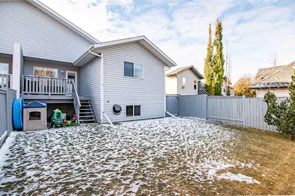 53 Duval Crescent