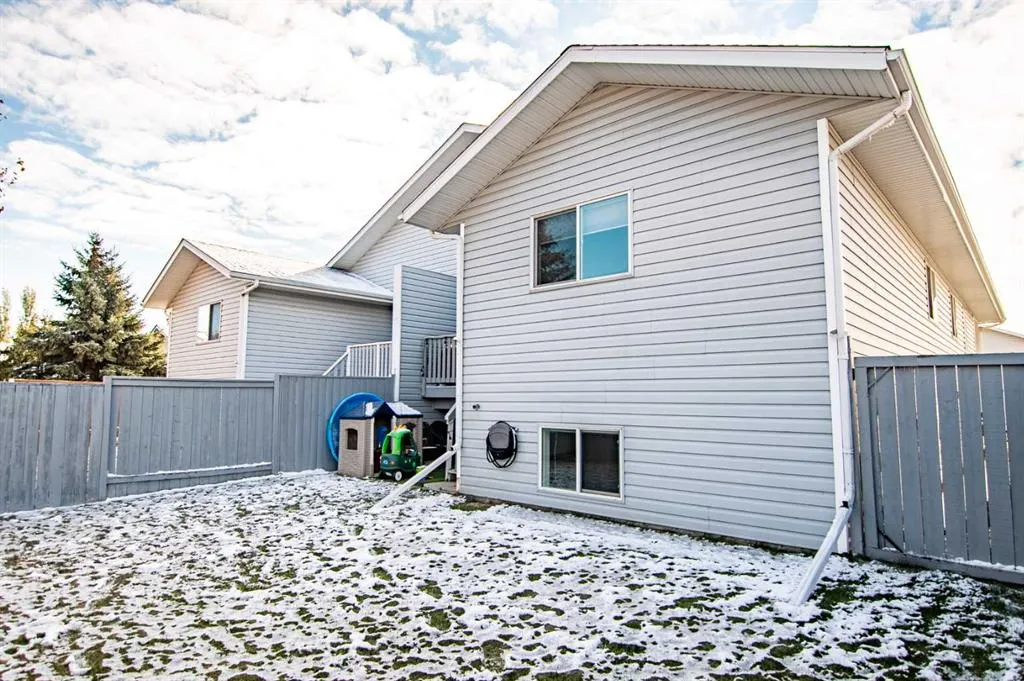 53 Duval Crescent
