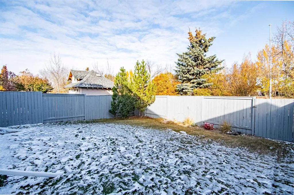 53 Duval Crescent