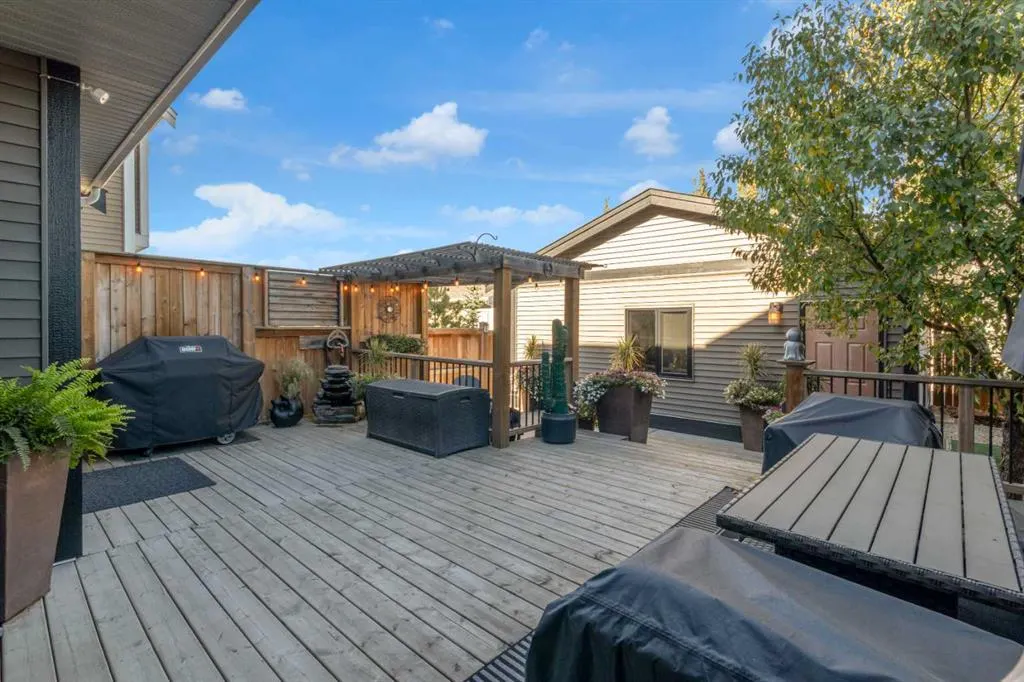 1288 Coopers Drive SE