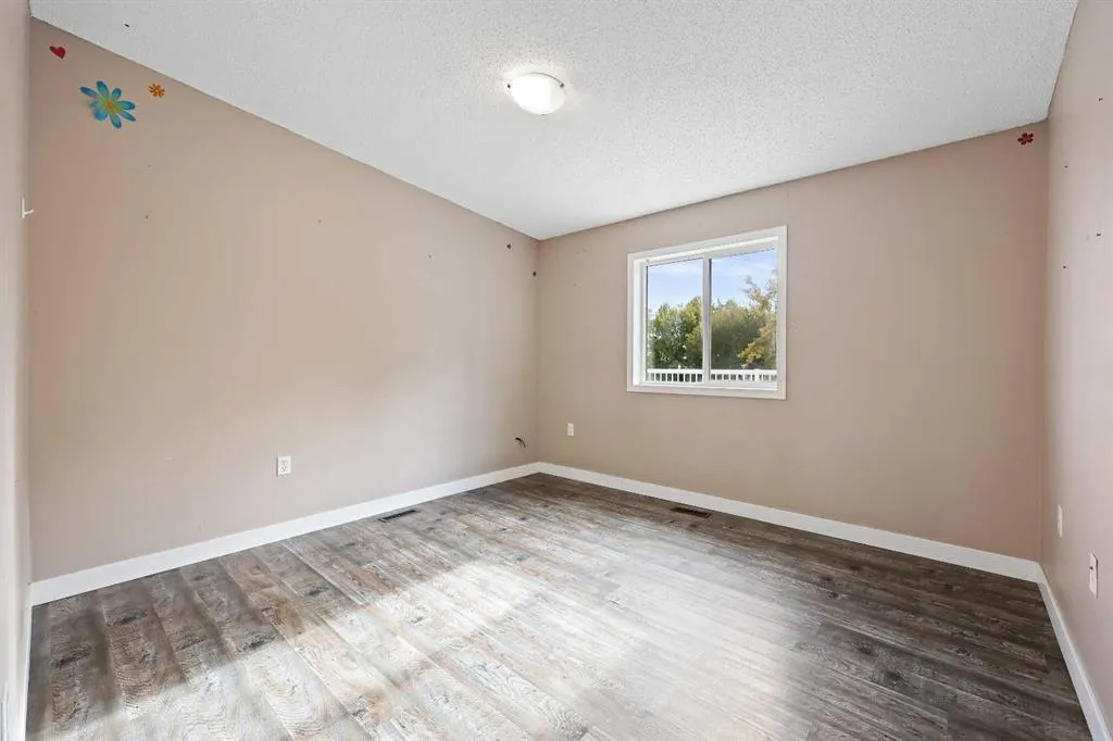 25113 Twp Rd 272