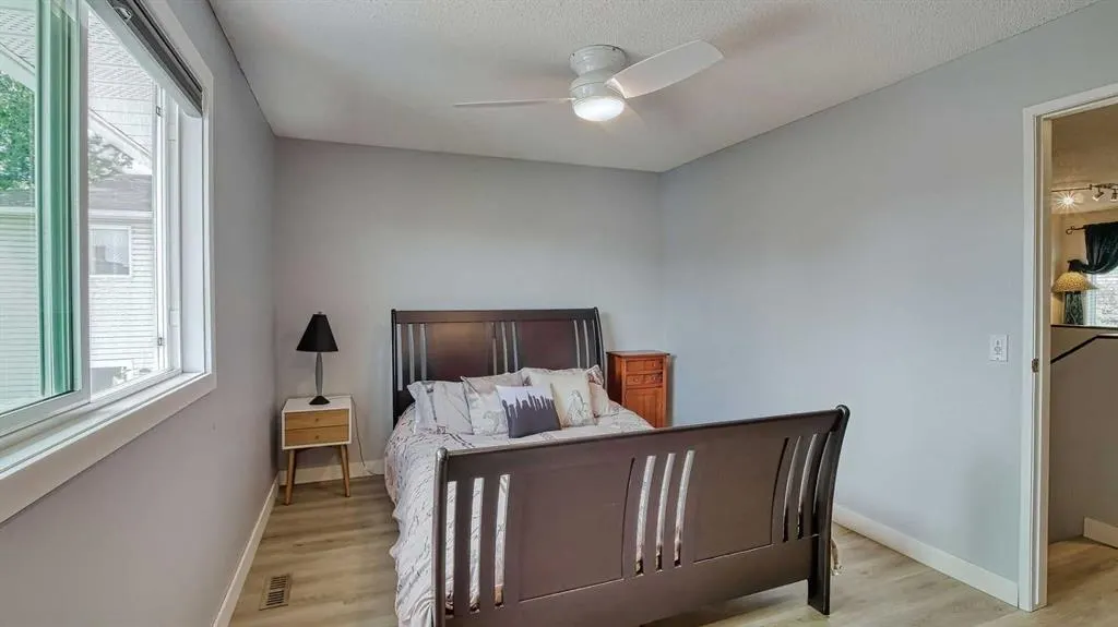 123 Woodsman Lane SW