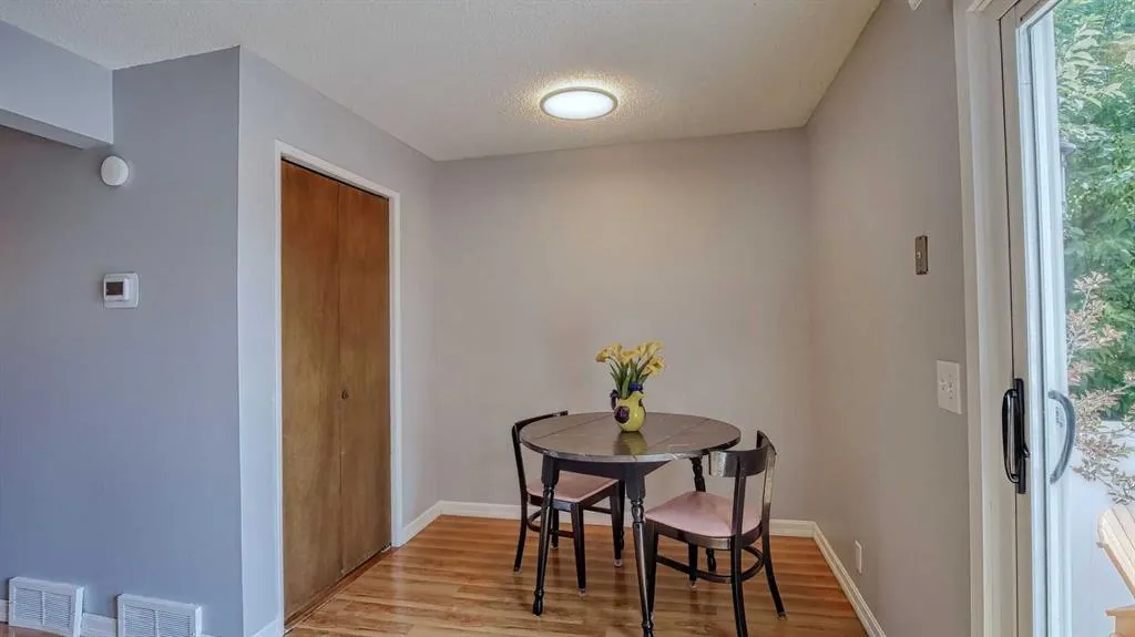 123 Woodsman Lane SW